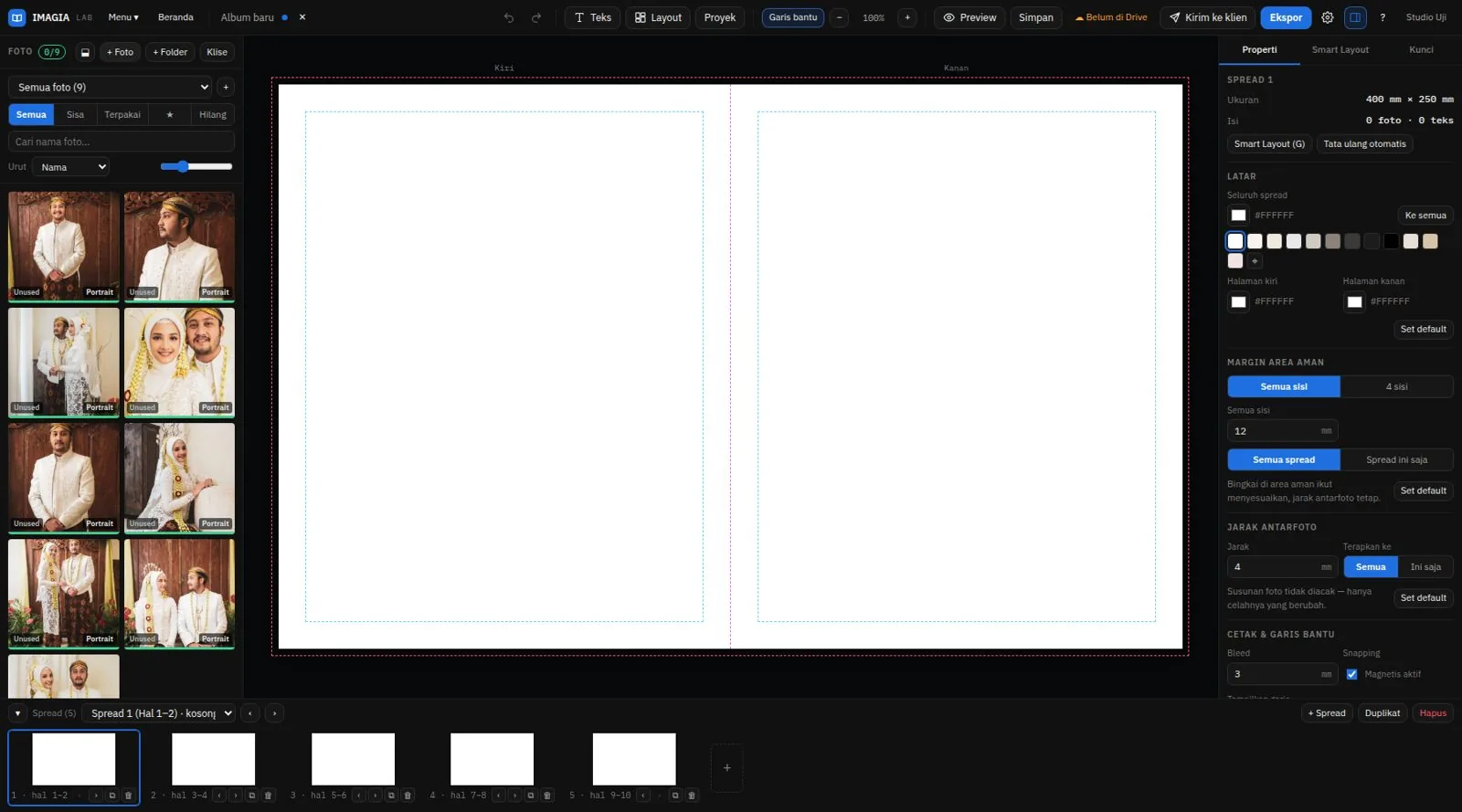 Editor album dengan panel foto di kiri dan spread kosong di tengah