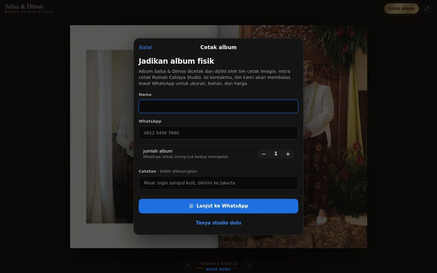 Dialog Cetak album di preview klien: isi nama dan WhatsApp lalu lanjut ke WhatsApp